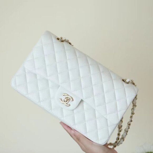 💎✨AUTHENTIC✨💎Chanel bag - Picture 1 of 9